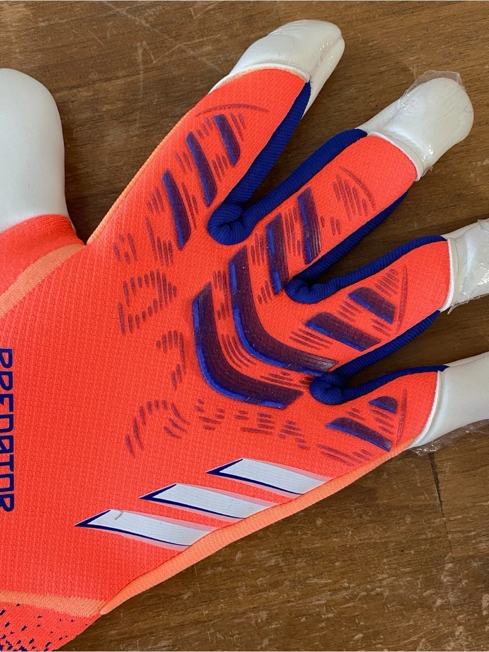 Adidas Predator Pro Hybrid Cut Goalkeeper Gloves Orange JN5364 $140 - Size 12